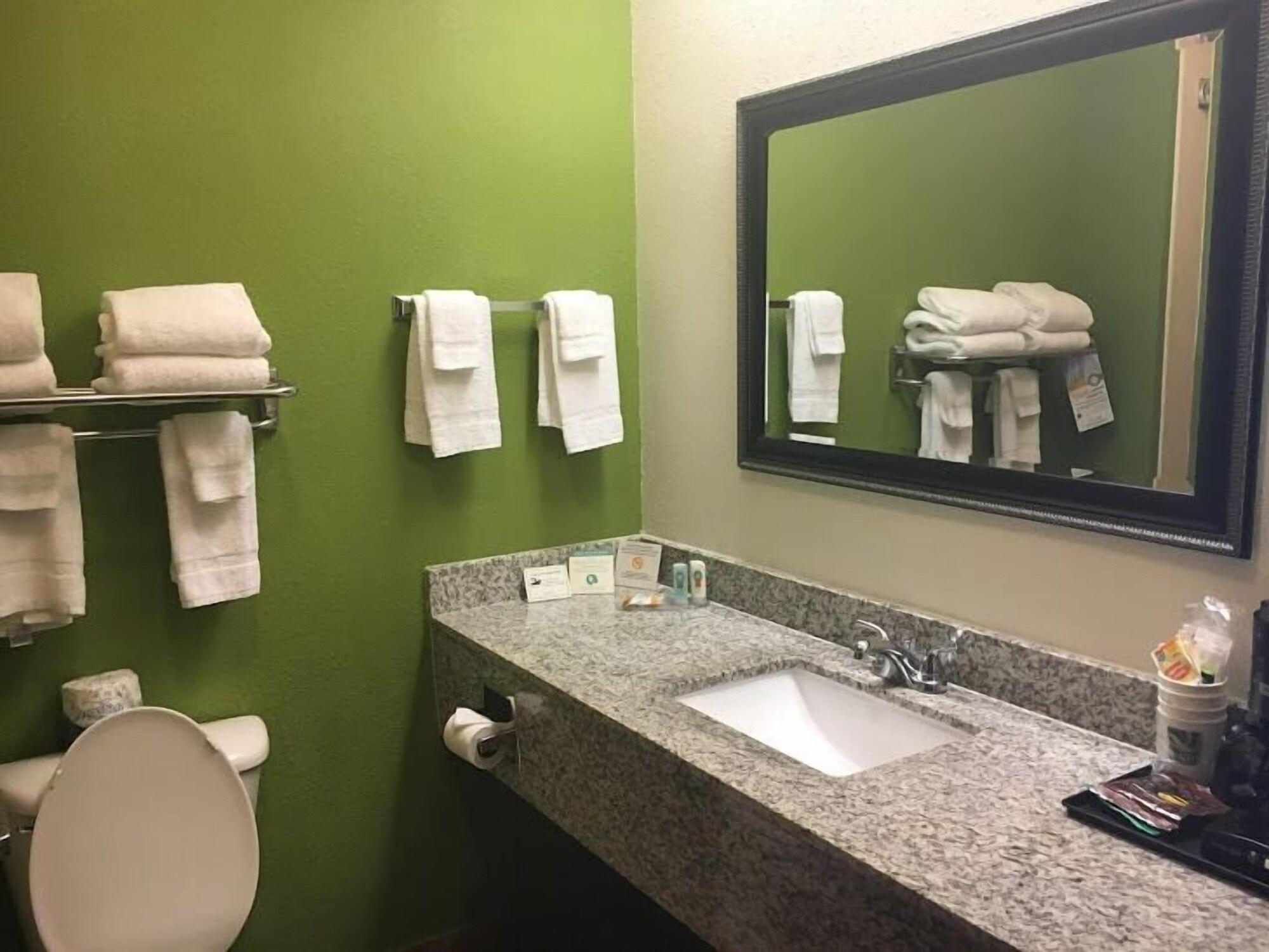 Quality Inn & Suites Airport Austin Extérieur photo