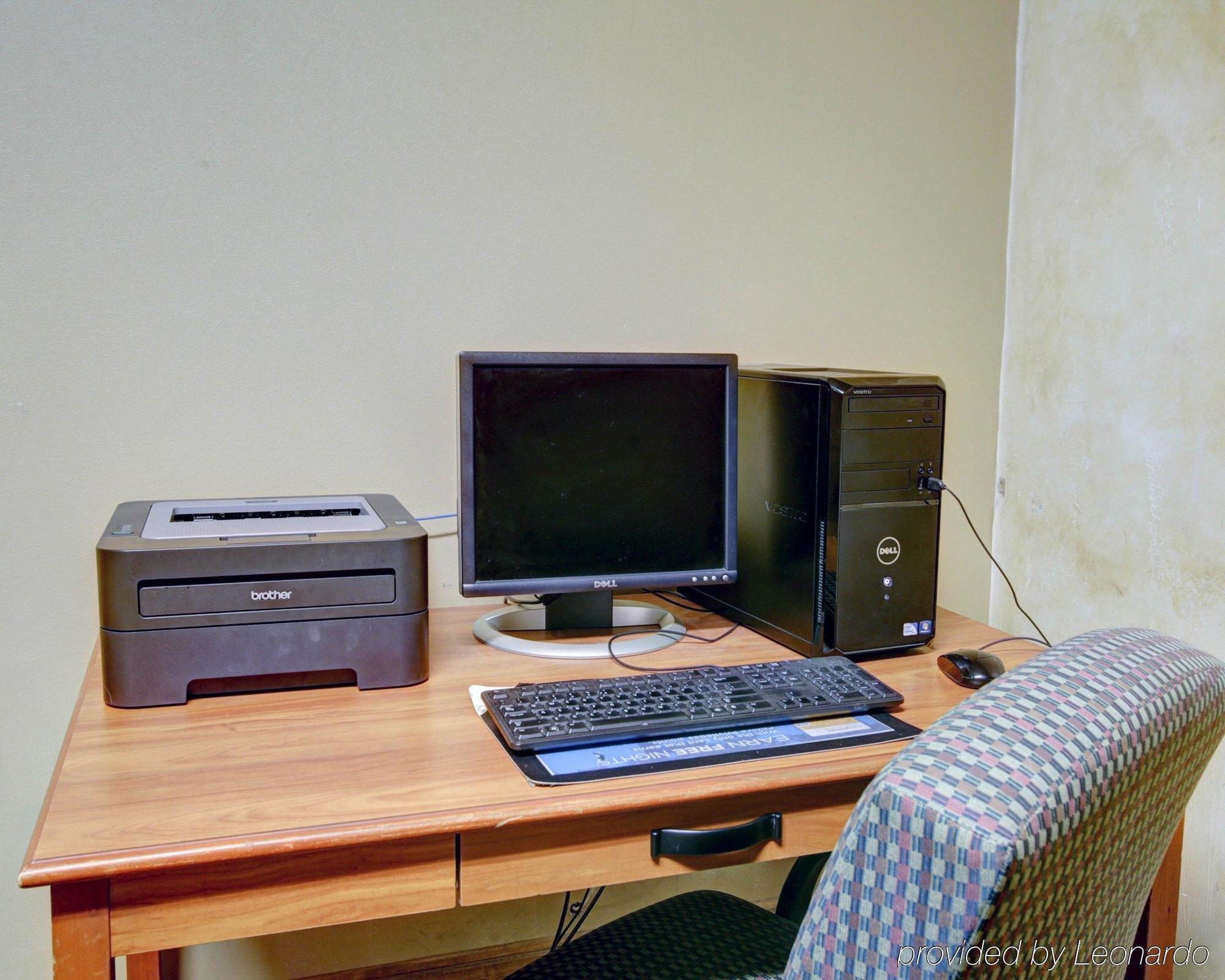 Quality Inn & Suites Airport Austin Extérieur photo