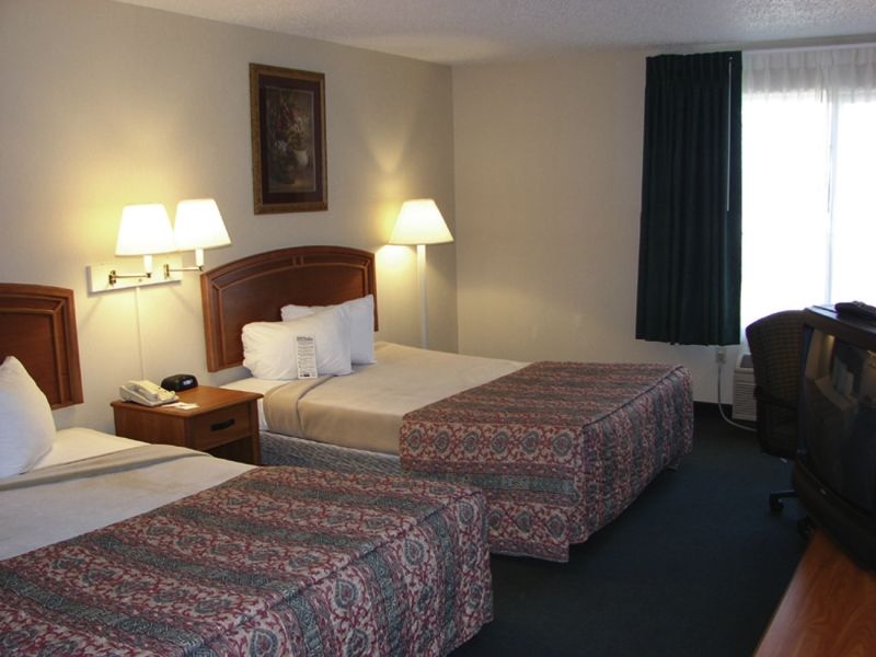 Quality Inn & Suites Airport Austin Extérieur photo