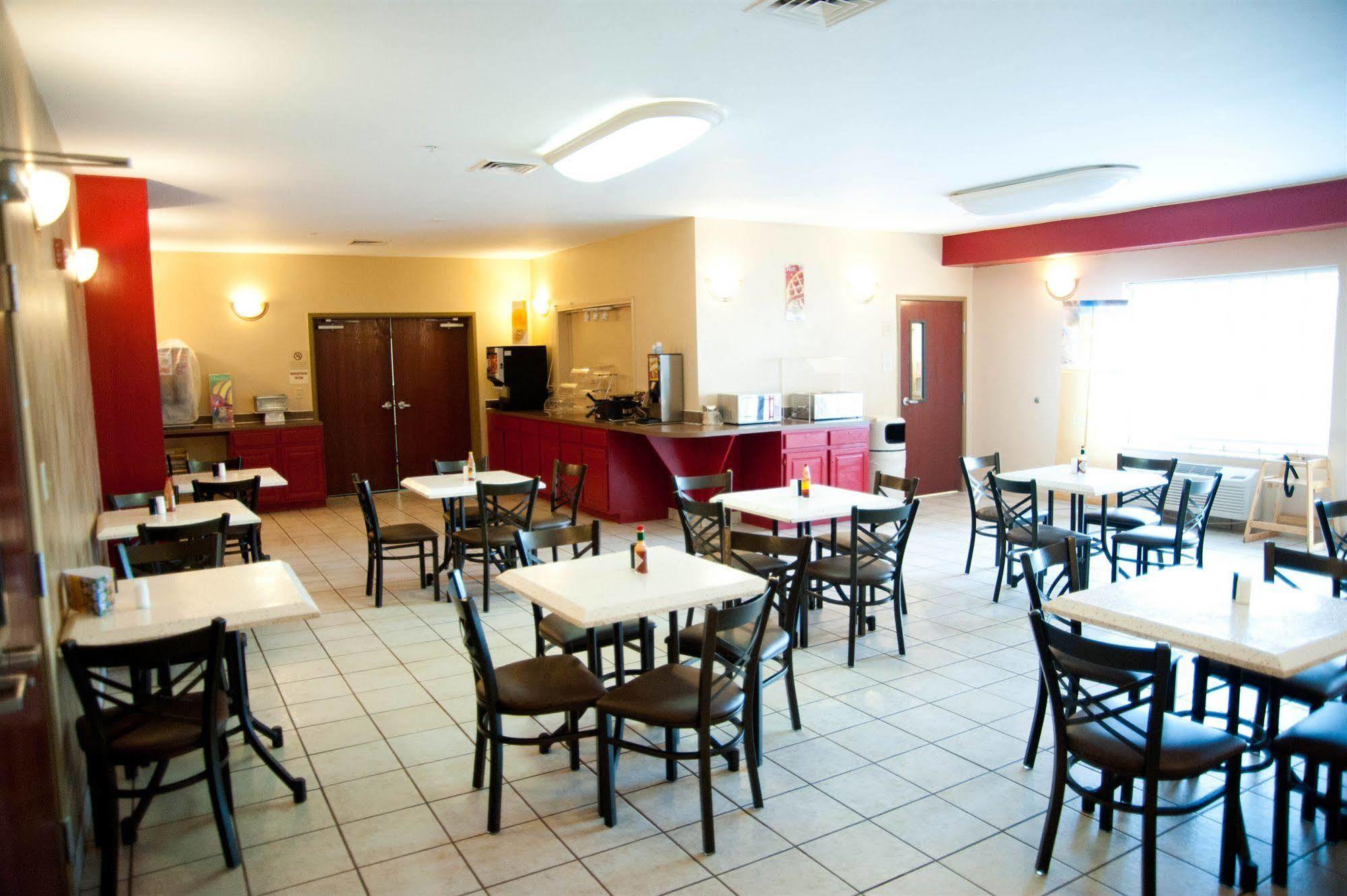 Quality Inn & Suites Airport Austin Extérieur photo