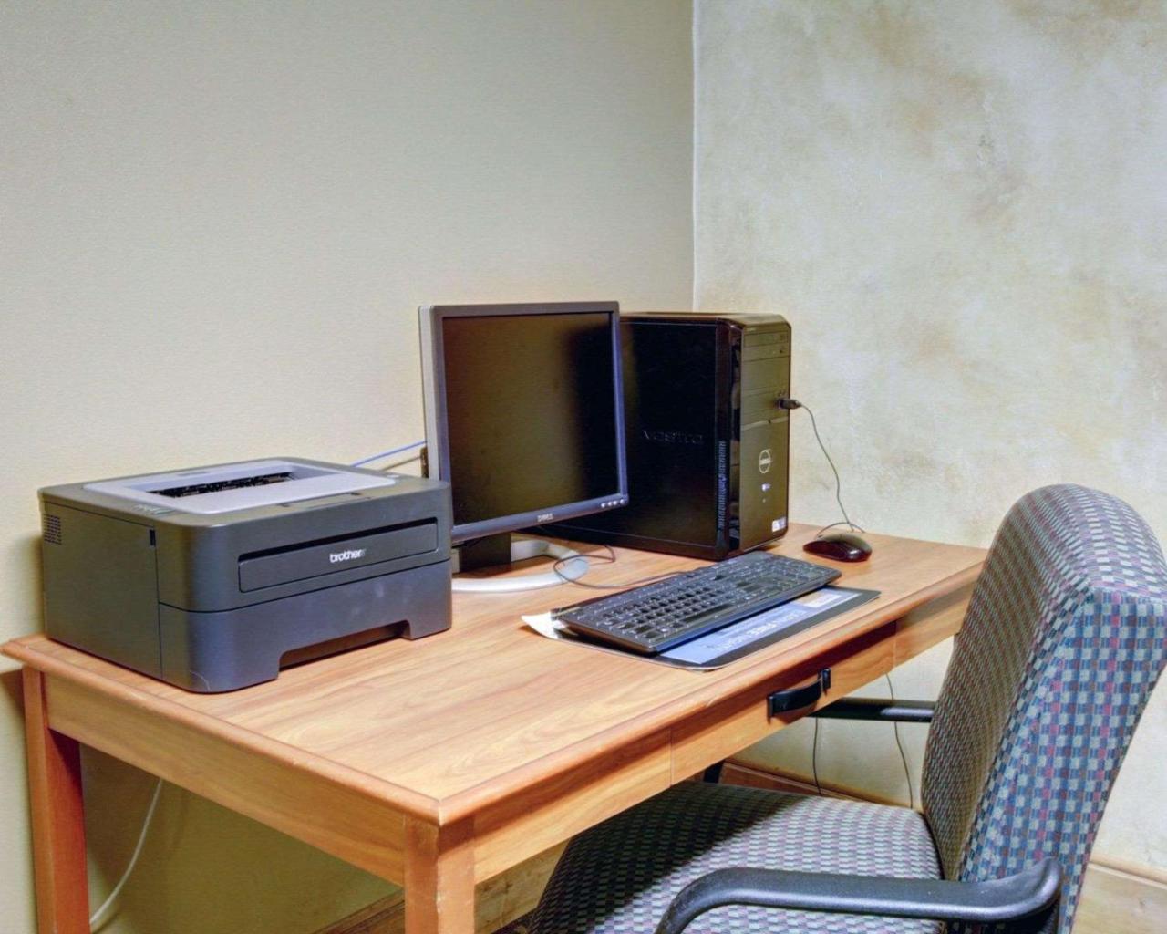 Quality Inn & Suites Airport Austin Extérieur photo